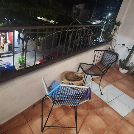 1 Bedroom Apt With Ac , Tv , Wi-Fi Near Dt And Beach Zihuatanejo Exterior photo