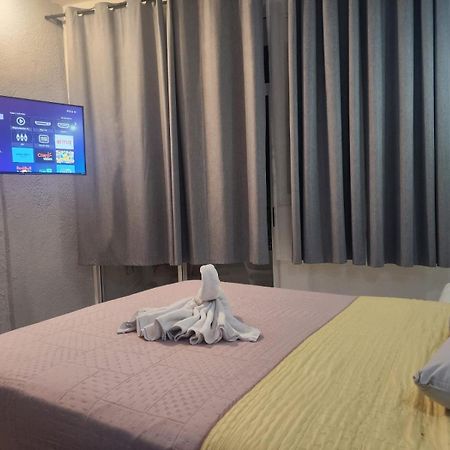1 Bedroom Apt With Ac , Tv , Wi-Fi Near Dt And Beach Zihuatanejo Exterior photo