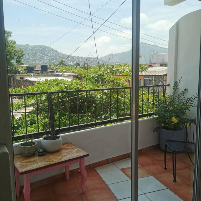 1 Bedroom Apt With Ac , Tv , Wi-Fi Near Dt And Beach Zihuatanejo Exterior photo