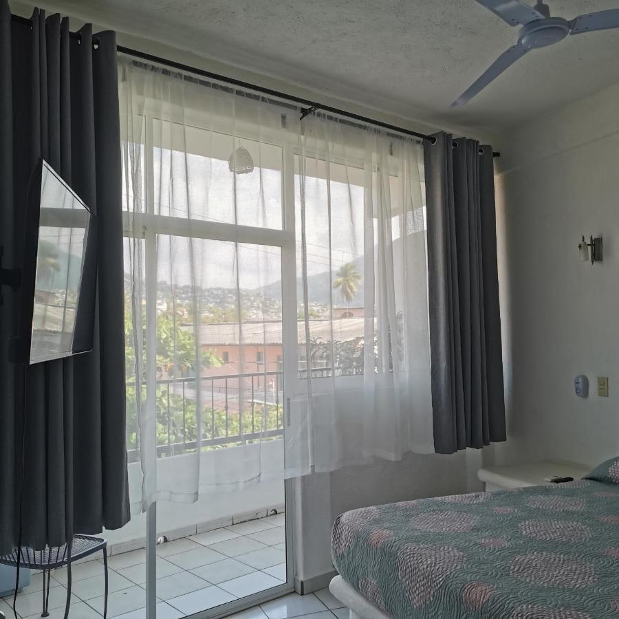 1 Bedroom Apt With Ac , Tv , Wi-Fi Near Dt And Beach Zihuatanejo Exterior photo