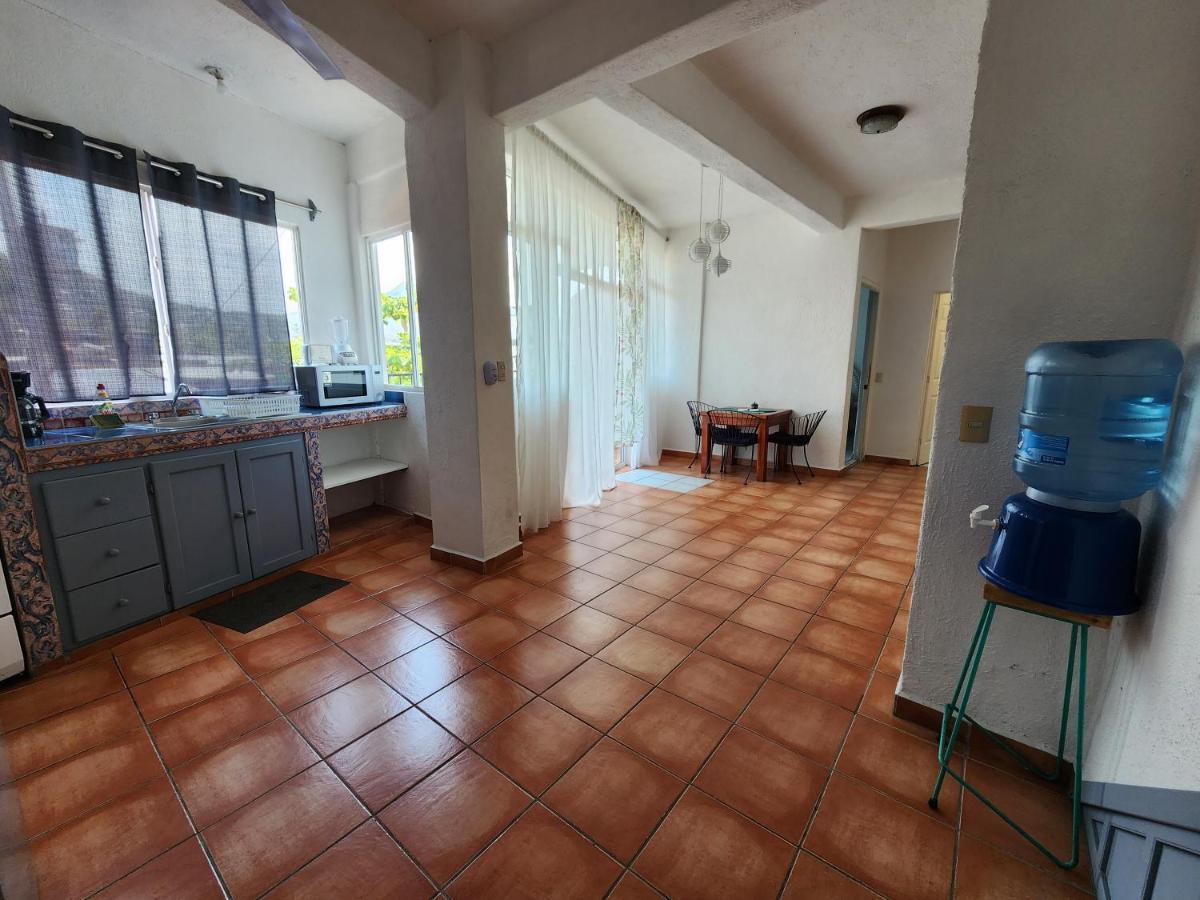 1 Bedroom Apt With Ac , Tv , Wi-Fi Near Dt And Beach Zihuatanejo Exterior photo