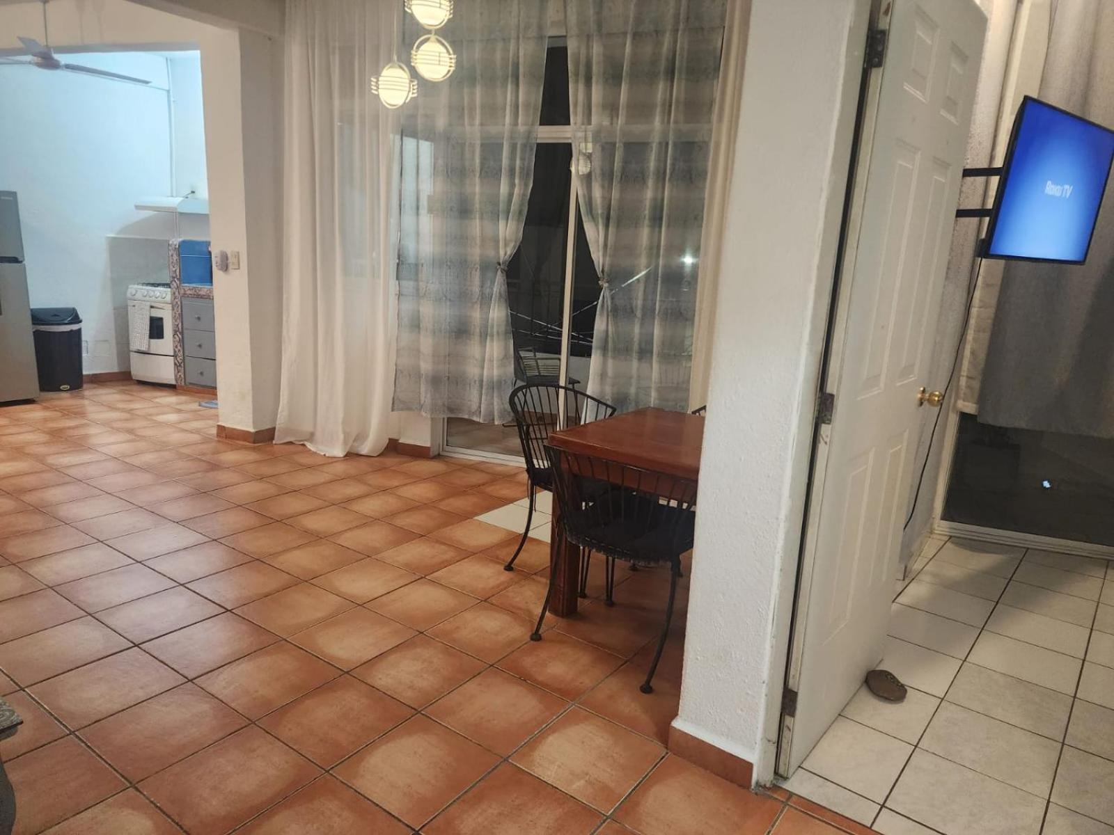 1 Bedroom Apt With Ac , Tv , Wi-Fi Near Dt And Beach Zihuatanejo Exterior photo
